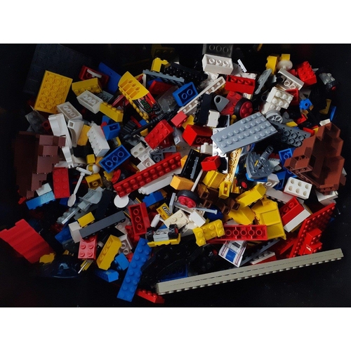 191 - A large quantity of used LEGO  - weight gross 2kg approx#237