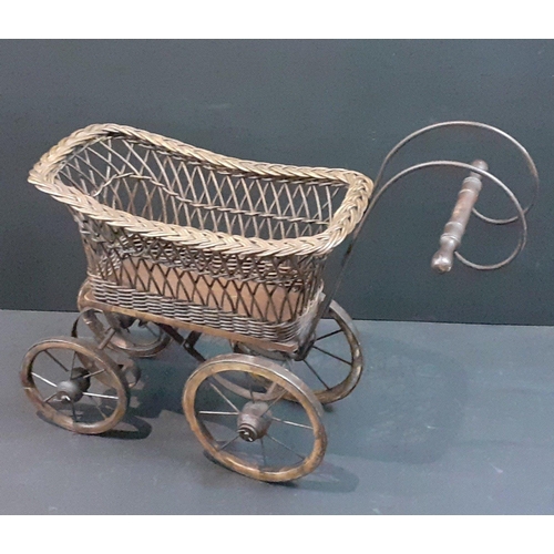 280 - A cute VICTORIAN style basket push chair pram. Ideal for dolls or as a decorative statement piece. 6... 