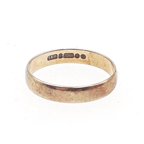 16 - A 375 fully marked wedding band. Size N, weight 1.6g approx.#16