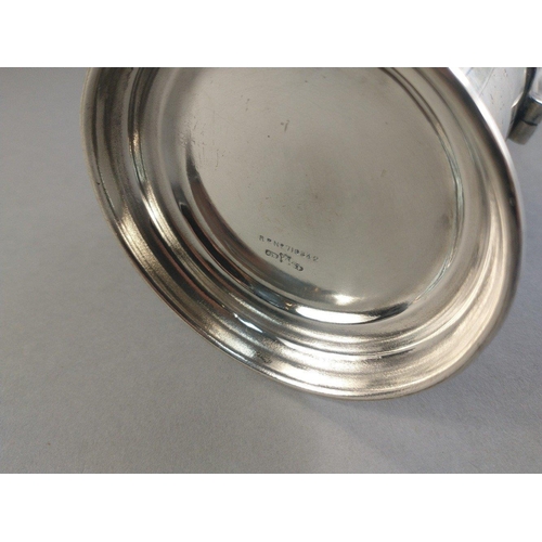 62 - An unusual and attractive vintage silver plated hunting tankard with reg. mark Rd. no. 719342.  Stan... 