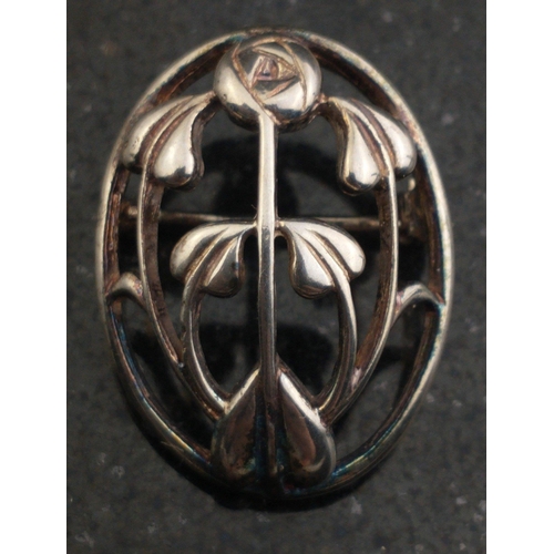 77 - A CHARLES RENNIE MACKINTOSH inspired silver brooch, 30mm approx.  Weight 6.8g approx#78