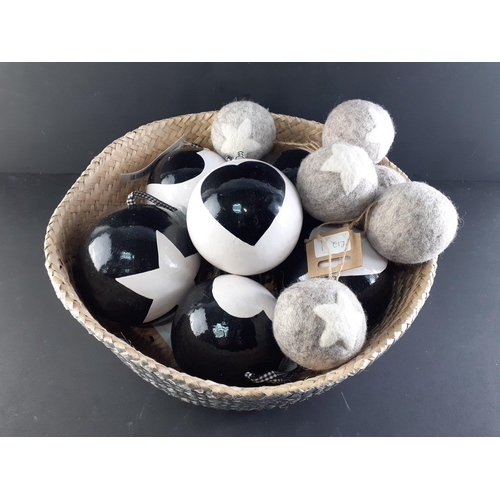 273 - XMAS GIFTING IDEAS! - Brand new woven basket containing 6 large RETREAT brand white decorative baubl... 