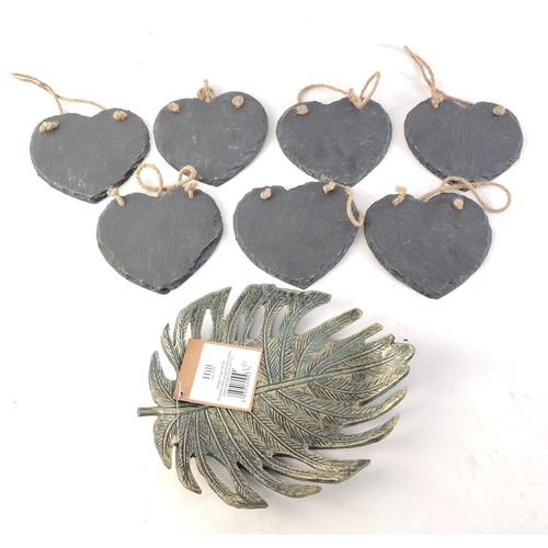 305 - XMAS GIFTING IDEAS! Seven heart-shaped slate wall hangers approx 12cm, and a polyresin cheese plant ... 