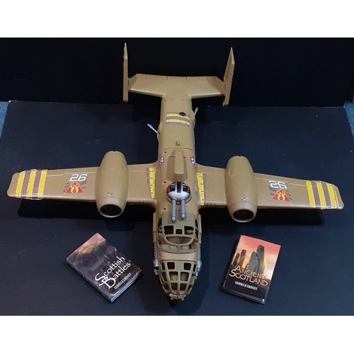 266 - Modern large model of a WWII Bomber with working guns and flashing lights. Wingspan measures 90cm !!... 