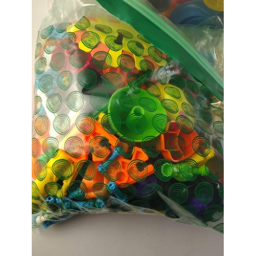 287 - Selection of childrens toys to include kid k'nex 