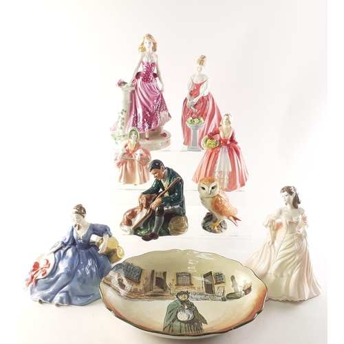 322 - Good selection of Royal Doulton figures plus a Coalport figurine and Royal Worcester figurine, plus ... 