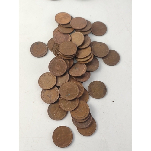 39 - A selection of obsolete and post 1947 UK coinage to include threepenny, Pennies, Shillings, Sixpence... 