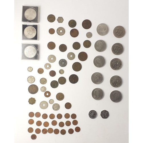 41 - A quantity of UK Crowns and other obsolete coinage.  A few small silver Threepenny noted.#62