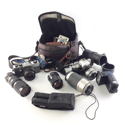 441 - Mixed photography lot.  Includes PENTAX MZ50, KENLOCK 85-210mm lens Cosina Lens, Praktika MTL50 and ... 