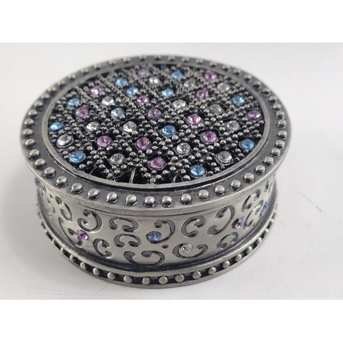 178 - A heavy jewelled-style jewellery trinket box within its original presentation box - 7cm diameter app... 