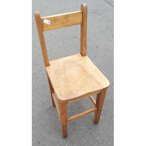 272 - GOOD QUALITY! Useful, nice quality square stool. Stands 92cm tall, good usable piece.
