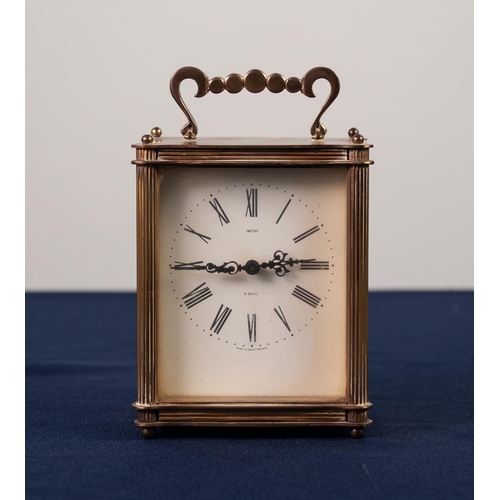 29 - SMITHS 8 DAY FLOATING BALANCE, TWENTIETH CENTURY GILT METAL CASED CARRIAGE CLOCK, the Roman dial pow... 