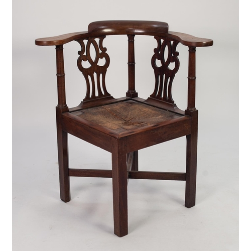 105 - GEORGE III ‘COUNTRY CHIPPENDALE’ MAHOGANY CORNER ARMCHAIR, the shaped, flat arms surmounted by a sho... 