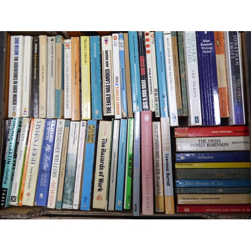 10 - VARIOUS AUTHORS, SUNDRY WORKS - VINTAGE AND MODERN PAPERBACKS, fiction and non fiction, various titl... 