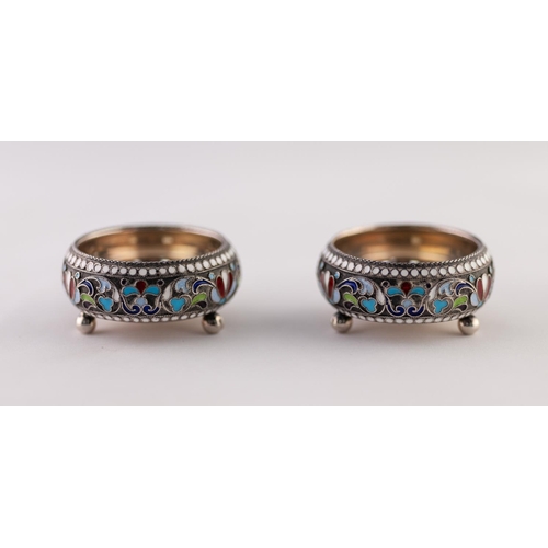 45 - A PAIR OF SMALL IMPERIAL RUSSIAN SILVER (.84 zolotniks) AND CLOISONNE ENAMEL SALT CELLARS