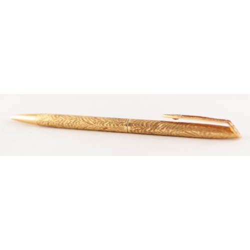 260H - 18ct GOLD AND DIAMOND BALL POINT PEN, with textured barrel and diamond set clip, total estimated dia... 