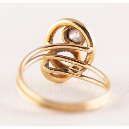 273 - 18ct GOLD TWO STRAND WIRE PATTERN RING with loose knot pattern top collet set with an old cut cushio... 