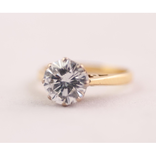 281 - 18 ct GOLD RING WITH A ROUND BRILLIANT CUT SOLITAIRE DIAMOND in an eight claw setting, approximately... 