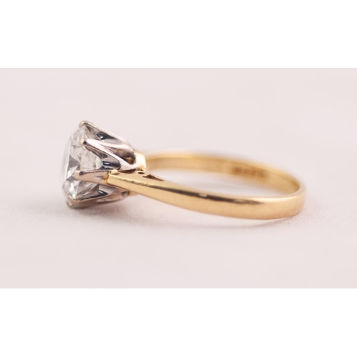 281 - 18 ct GOLD RING WITH A ROUND BRILLIANT CUT SOLITAIRE DIAMOND in an eight claw setting, approximately... 