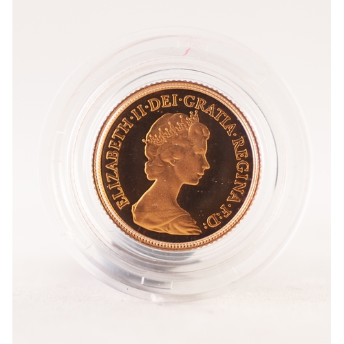 213 - ELIZABETH II UK 1980 GOLD PROOF HALF SOVEREIGN, in case with leaflet