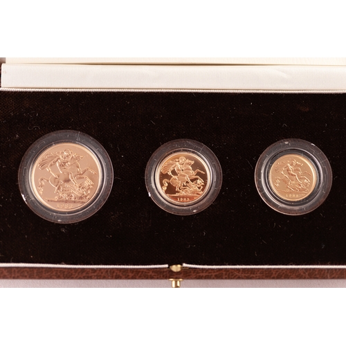 221 - ELIZABETH II UK 1983 GOLD PROOF COIN COLLECTION OF THREE COINS, viz £2, sovereign and half sovereign... 