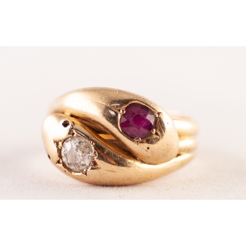 266A - 18ct GOLD SNAKE PATTERN RING, set with an old cut round diamond, 3/4ct and a ruby