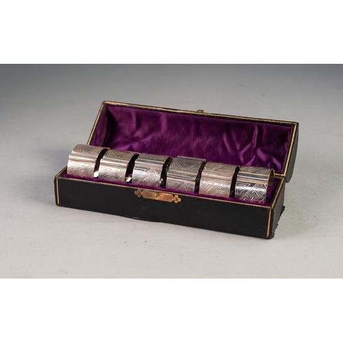 752 - A CASED SET OF SIX E.P. NAPKIN RINGS