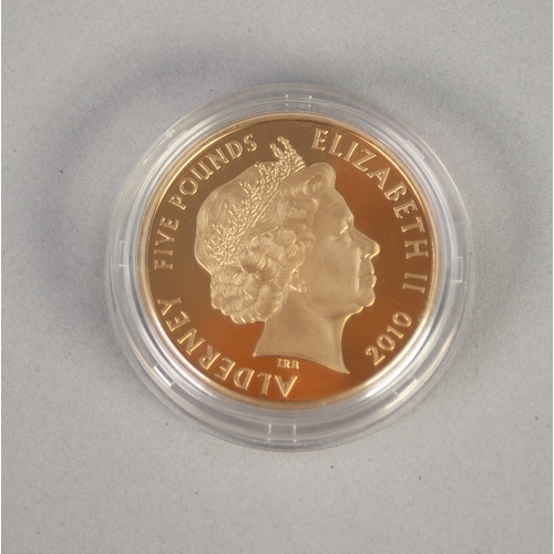 245 - *ELIZABETH II ROYAL MINT 2010 LIMITED EDITION ALDERNEY SILVER GILT FIVE POUNDS COMMEMORATIVE COIN EN... 