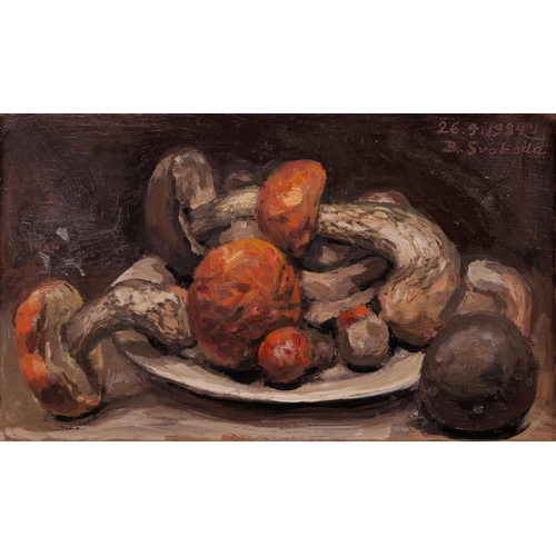 162 - FRED SVOBODA (TWENTIETH CENTURY) OIL ON BOARD Still life-mushrooms                         returned ... 