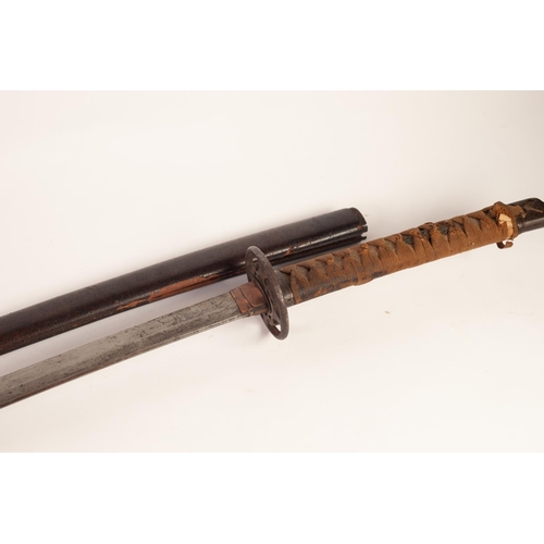 65 - JAPANESE WORLD WAR II OFFICER'S SWORD WAKAZACHI, with curved single edge blade, 27 3/4