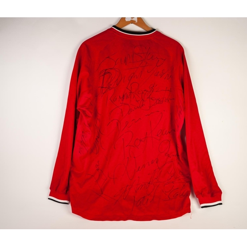 158 - MANCHESTER UNITED 'VODAFONE' SPONSORED REPLICA RED UMBRO SHIRT signed by Roy Keane and Rud van Niste... 