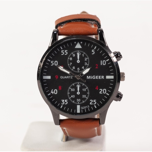 324 - GENT'S MiGEER G2013 QUARTZ WRISTWATCH with black dial with two subsidiary dials and sweep seconds ha... 