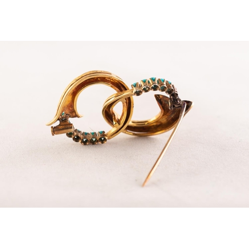 69 - 18ct GOLD AND TURQUOISE BROOCH comprising two interlocking cornucopia shaped circles and two curved ... 