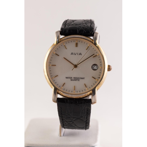 30 - AVIA GOLD PLATED WRISTWATCH with quartz movement, circular silvered dial with date aperture, centre ... 