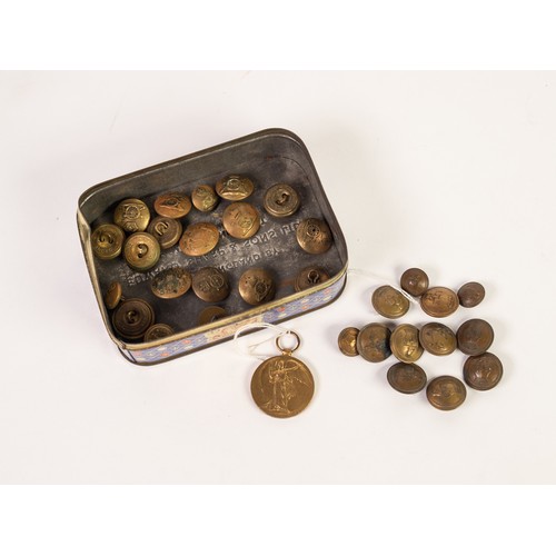 33F - SET OF NINE FRENCH EARLY 20th CENTURY ENGINEERS BRASS MILITARY BUTTONS, domed circular form cast wit... 