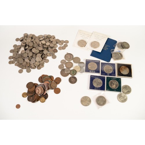 54 - QUANTITY OF ELIZABETH II SIXPENCES; a small number of COPPER PENNIES and HALF PENNIES; a number of E... 