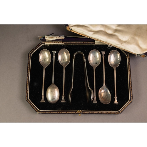 219 - GEORGE V CASED SET OF SIX SILVER SEAL TOP TEASPOONS AND THE MATCHING PAIR OF SUGAR TONGS, case a/f, ... 
