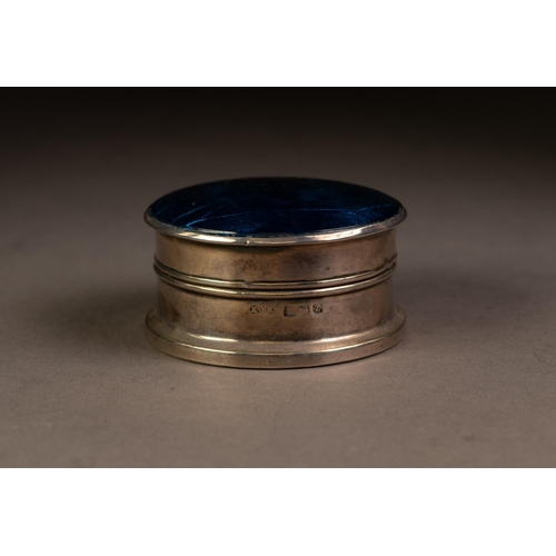 229 - GEORGE V BUTTERFLY WING AND SILVER TRINKET BOX, of cylindrical form with domed cover and wood insert... 