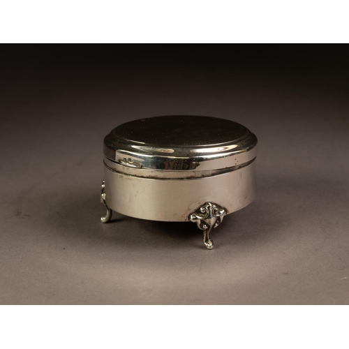 225 - GEORGE V SILVER TRINKET BOX, of circular form with Greek key border to the hinged top, blue silk lin... 