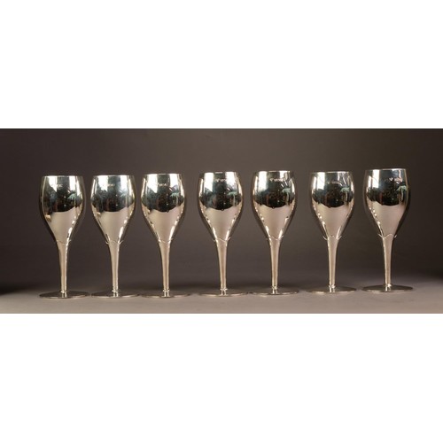184 - GARRARD & Co Ltd SET OF SEVEN SILVER GOBLETS, including: A CASED SET OF SIX, each of tulip form ... 