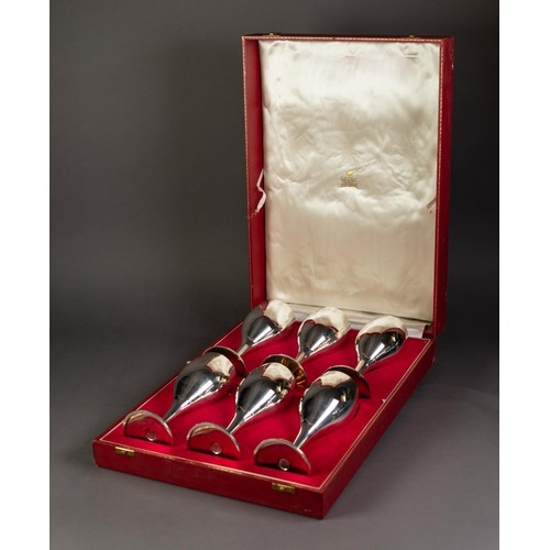 184 - GARRARD & Co Ltd SET OF SEVEN SILVER GOBLETS, including: A CASED SET OF SIX, each of tulip form ... 