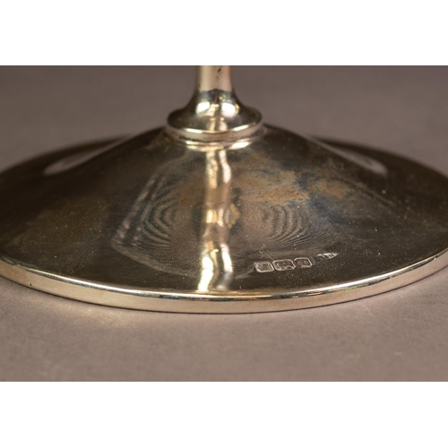 198 - EDWARD VII SILVER PEDESTAL BON BON DISH, of pierced, circular form with wavy border, set above a sle... 