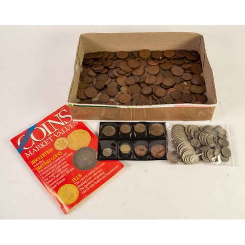 104 - SEVENTEEN QUEEN ELIZABETH II HALF CROWN COINS.  TOGETHER WITH 13 FLORINS AND 42 OTHER SILVER COINS, ... 