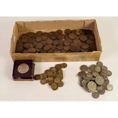 102 - GEORGE VI FESTIVAL OF BRITAIN CROWN COIN 1951 (EF), in fitted maroon and gilt card box.  TOGETHER WI... 