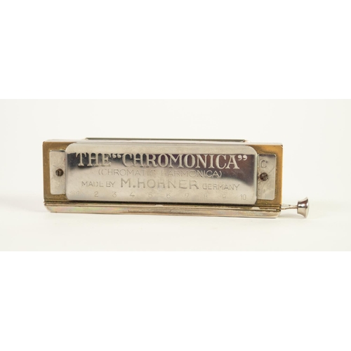 28 - BOXED HOHNER 'THE CHROMONICA' (CHROMATIC HARMONICA) numbered 260/40 C Chromonica 40 2 1/2 Oktaven M2... 