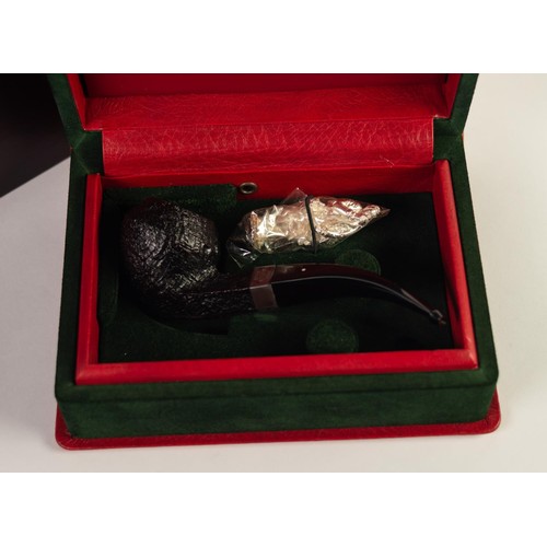 151 - BOXED LIMITED EDITION DUNHILL ‘TWELVE LORDS A-LEAPING’, CHRISTMAS 2004 SMOKING PIPE, (487/500), with... 