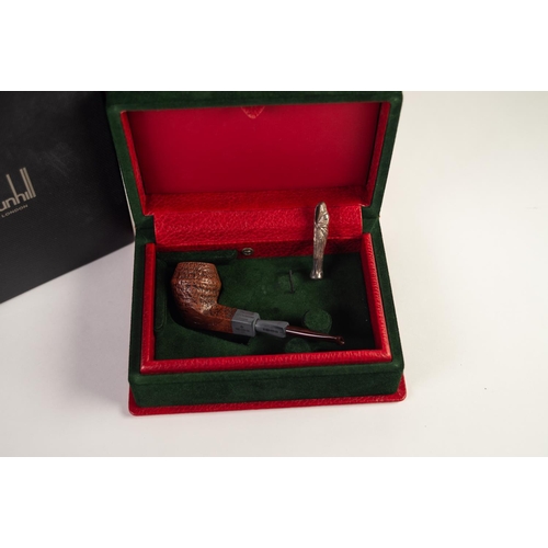 157 - BOXED LIMITED EDITION DUNHILL ‘THE GHOST OF CHRISTMAS FUTURE’, CHRISTMAS CAROL 2010 SMOKING PIPE, (2... 