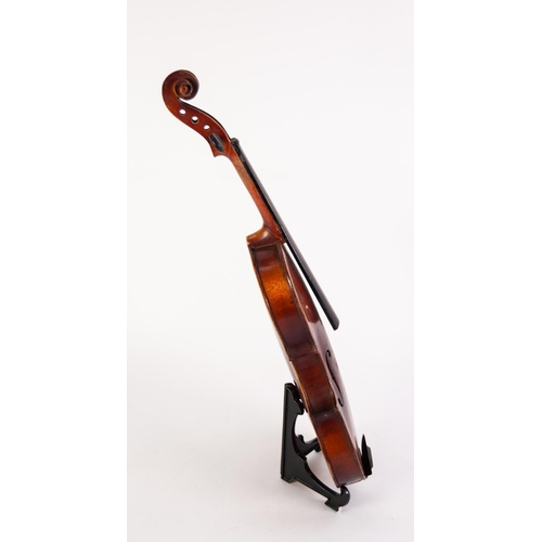 39 - GOOD QUALITY ¾ SIZE VIOLIN, with two piece 13 ¾” back, in a green plush lined case with bow, case a/... 