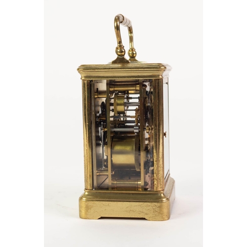 29 - HUNT & ROSKELL, LONDON, LATE NINETEENTH CENTURY GILT BRASS STRIKING CARRIAGE CLOCK WITH ALARM, t... 