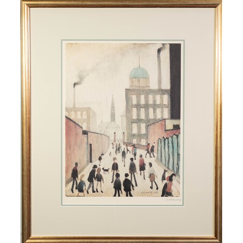 61 - LAURENCE STEPHEN LOWRY (1887 - 1976) ARTIST SIGNED LIMITED EDITION COLOUR PRINT Mrs Swindells Pictur... 